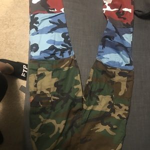 Gnarcotic tri camo pants.